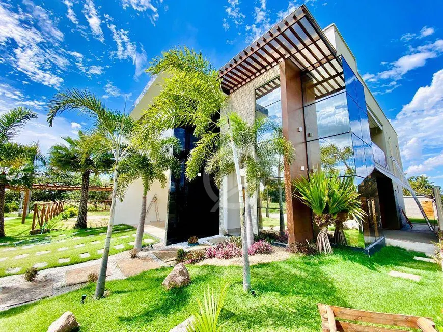 Foto 1 de Casa de Condomínio com 3 Quartos à venda, 245m² em Icarai, Caucaia