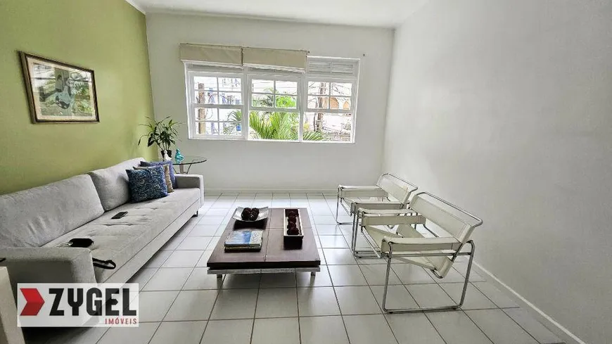 Foto 1 de Apartamento com 3 Quartos à venda, 110m² em Lagoa, Rio de Janeiro