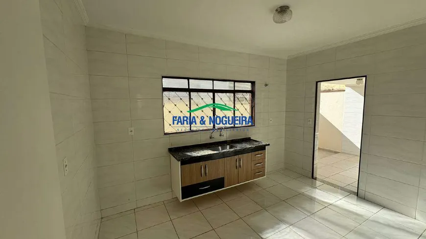 Foto 1 de Casa com 3 Quartos para alugar, 104m² em Parque Universitário, Rio Claro