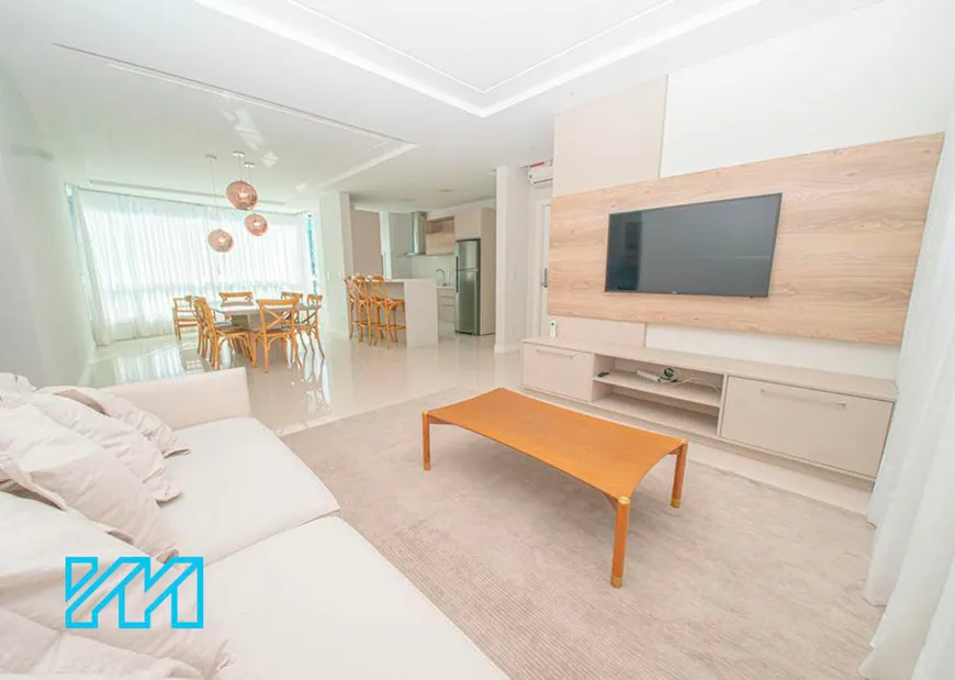 Foto 1 de Apartamento com 4 Quartos à venda, 149m² em Centro, Balneário Camboriú