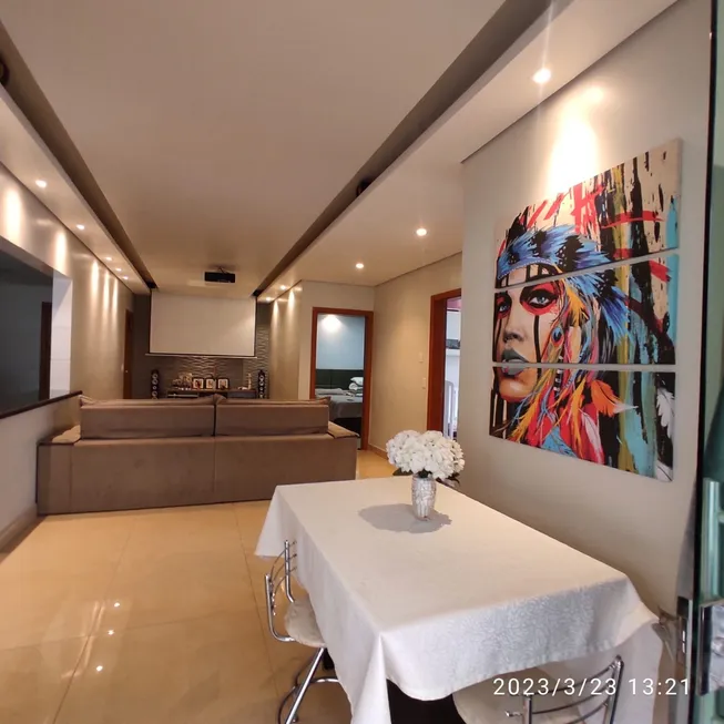 Foto 1 de Apartamento com 3 Quartos à venda, 170m² em Cabral, Contagem