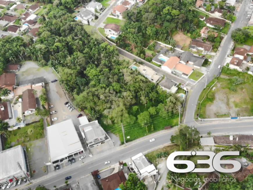 Foto 1 de Lote/Terreno à venda, 9786m² em Glória, Joinville