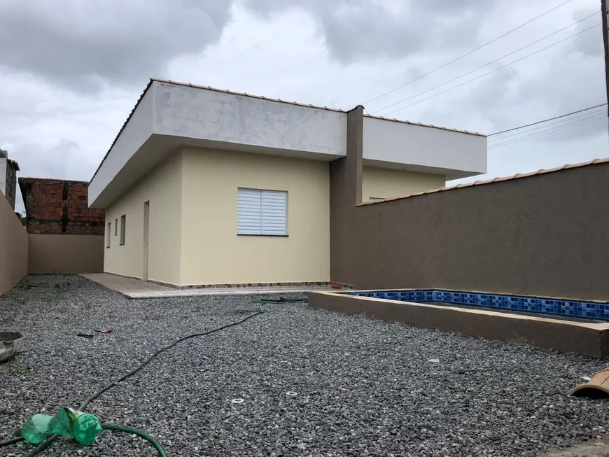 Foto 1 de Casa com 2 Quartos à venda, 50m² em Balneário Gaivotas, Itanhaém