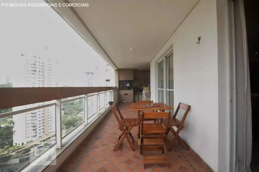 Foto 1 de Apartamento com 3 Quartos à venda, 163m² em Panamby, São Paulo