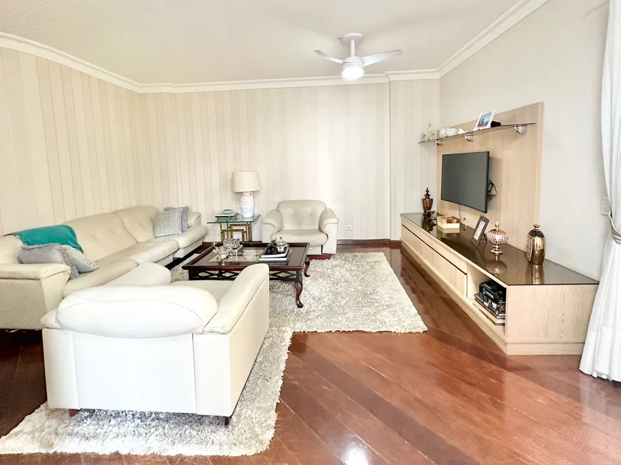 Foto 1 de Apartamento com 4 Quartos à venda, 172m² em Setor Bueno, Goiânia