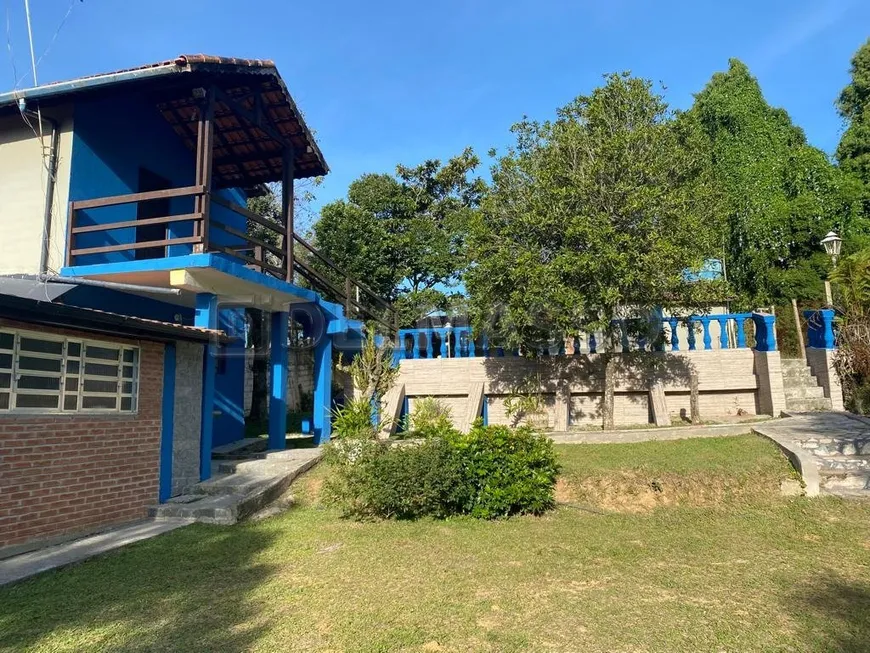 Foto 1 de Fazenda/Sítio com 3 Quartos à venda, 1065m² em Curral, Ibiúna