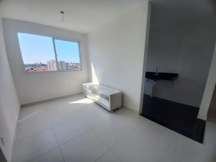 Foto 1 de Apartamento com 2 Quartos à venda, 43m² em Parque Industrial, Campinas