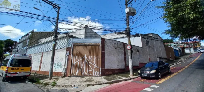 Foto 1 de Galpão/Depósito/Armazém para alugar, 250m² em Parque Ipê, São Paulo