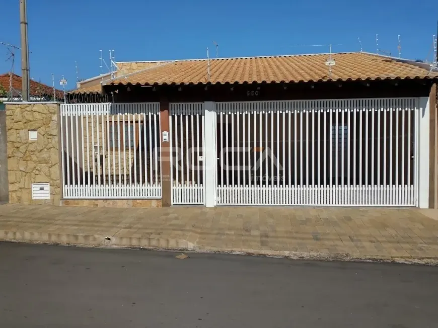 Foto 1 de Casa com 3 Quartos à venda, 243m² em Jardim Beatriz, São Carlos