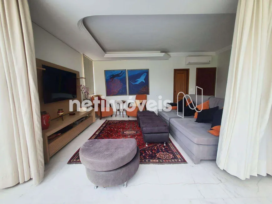 Foto 1 de Apartamento com 4 Quartos à venda, 160m² em Serra, Belo Horizonte