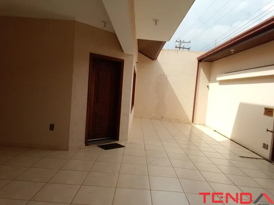 Foto 1 de Casa com 3 Quartos para alugar, 335m² em Vila Helena, Sorocaba