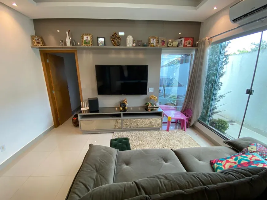 Foto 1 de Casa com 2 Quartos à venda, 100m² em Três Marias , Goiânia