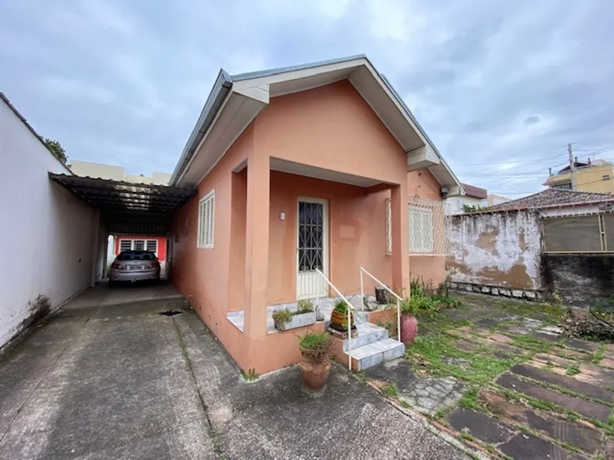 Foto 1 de Casa com 5 Quartos à venda, 170m² em Cristo Redentor, Porto Alegre