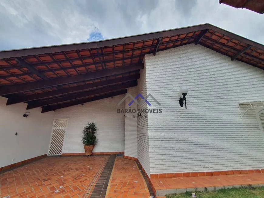 Foto 1 de Casa com 3 Quartos à venda, 232m² em Vianelo, Jundiaí