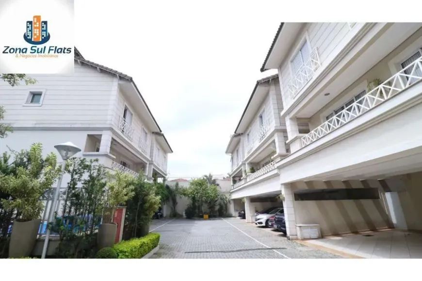 Foto 1 de Casa de Condomínio com 4 Quartos à venda, 376m² em Indianópolis, São Paulo
