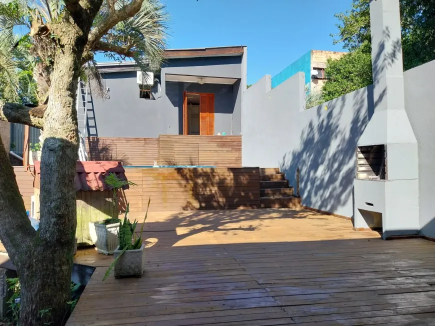 Foto 1 de Casa com 3 Quartos para alugar, 75m² em Belém Velho, Porto Alegre