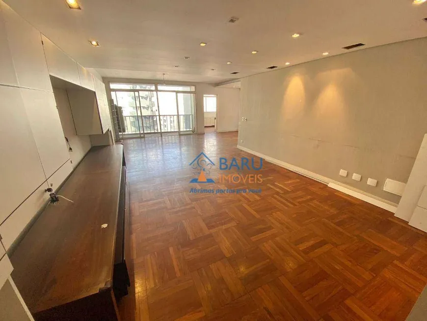 Foto 1 de Apartamento com 3 Quartos à venda, 230m² em Higienópolis, São Paulo