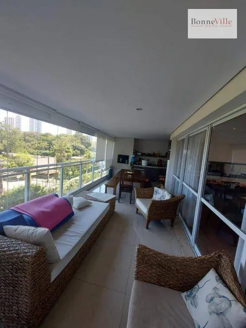 Foto 1 de Apartamento com 4 Quartos à venda, 266m² em Jurubatuba, São Paulo