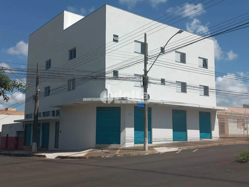 Foto 1 de Apartamento com 3 Quartos para alugar, 140m² em Tibery, Uberlândia