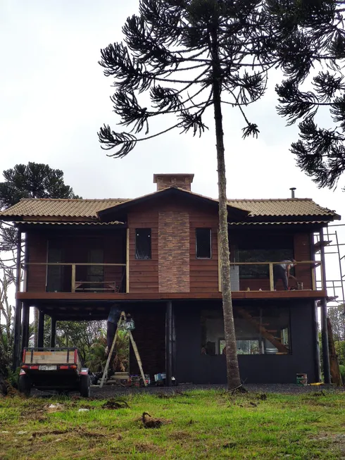 Foto 1 de Fazenda/Sítio com 3 Quartos à venda, 30000m² em Zona Rural, Urubici