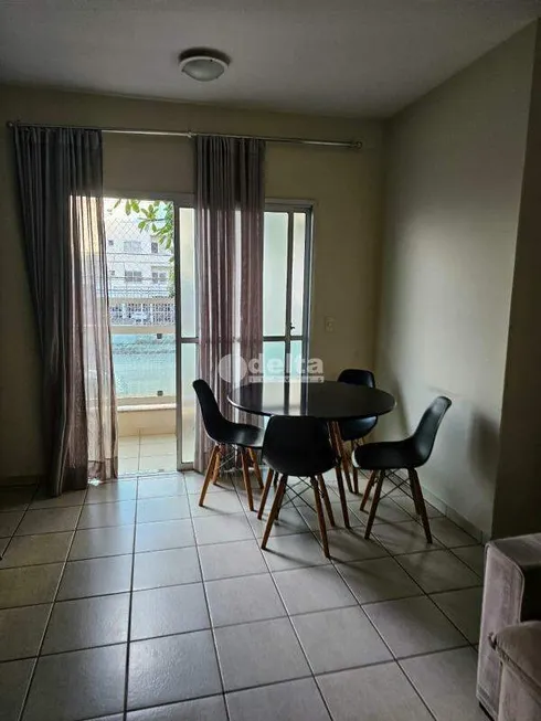 Foto 1 de Apartamento com 2 Quartos à venda, 54m² em Umuarama, Uberlândia