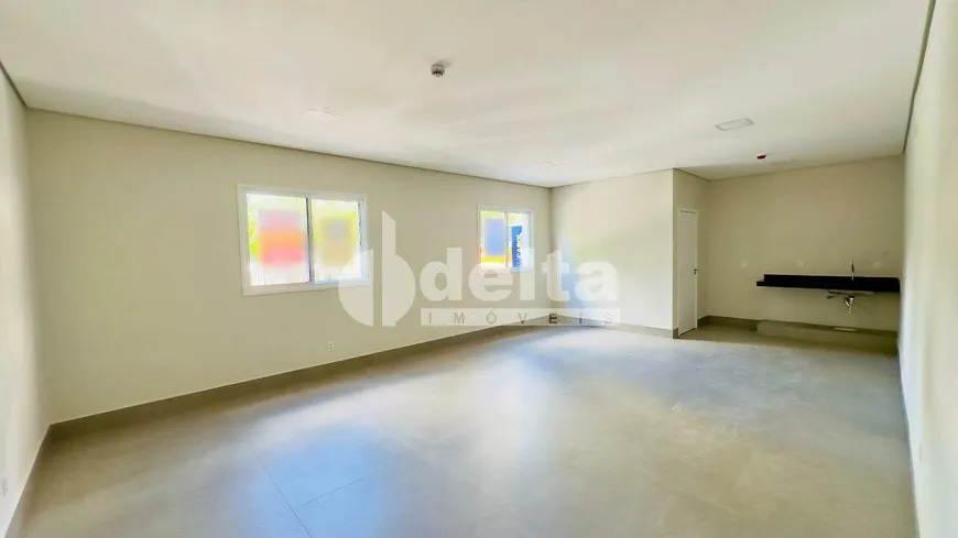 Foto 1 de Sala Comercial para alugar, 60m² em Centro, Uberlândia