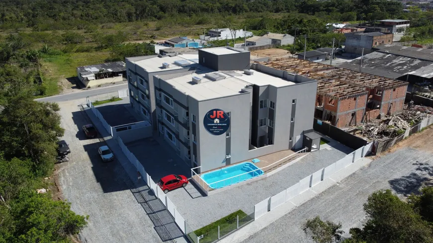 Foto 1 de Apartamento com 2 Quartos à venda, 45m² em Centro, Matinhos