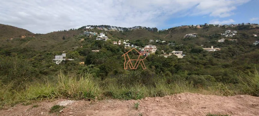 Foto 1 de Lote/Terreno à venda, 1800m² em Vila del Rey, Nova Lima