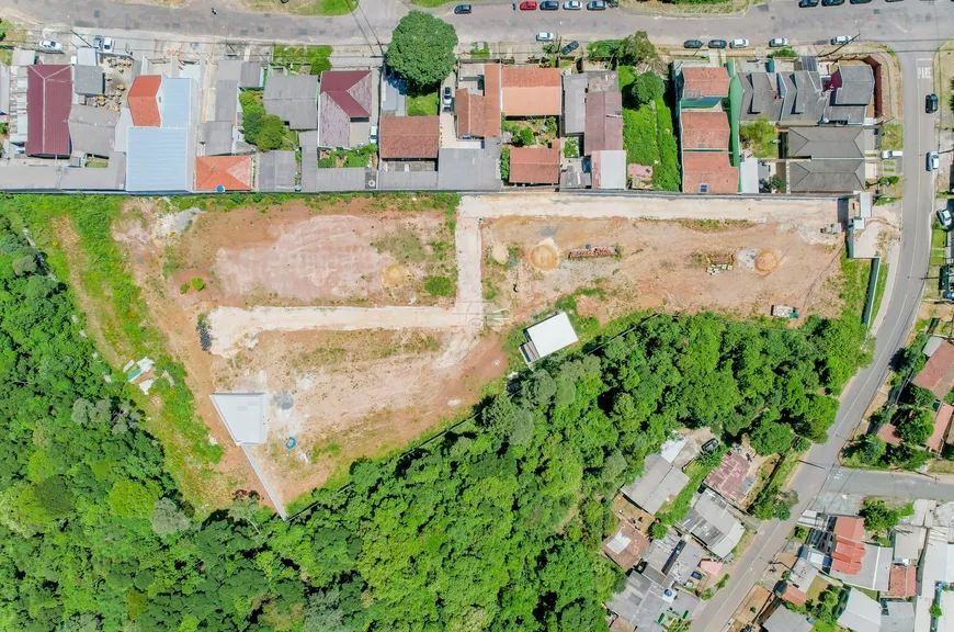 Foto 1 de Lote/Terreno à venda, 133m² em Santa Cândida, Curitiba