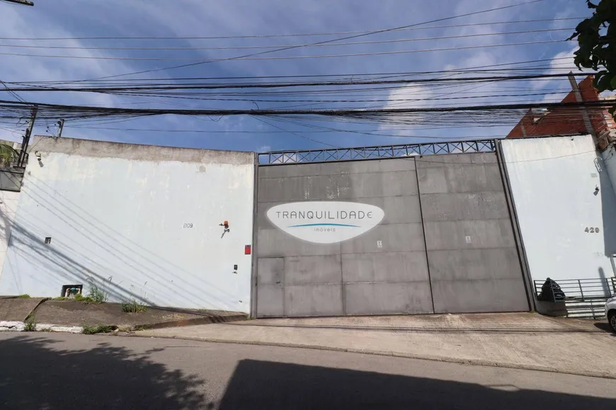 Foto 1 de Galpão/Depósito/Armazém para venda ou aluguel, 1067m² em Jardim Brasília, São Paulo
