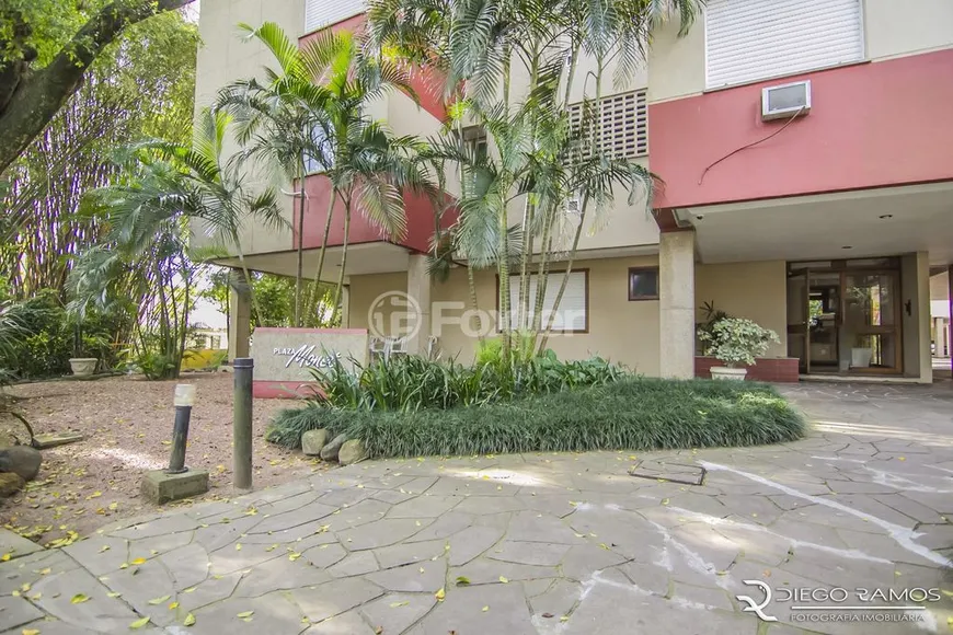 Foto 1 de Apartamento com 2 Quartos à venda, 74m² em Teresópolis, Porto Alegre