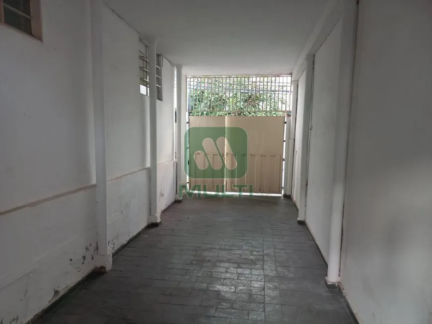 Foto 1 de Casa com 3 Quartos à venda, 180m² em Centro, Uberlândia