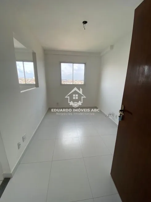 Foto 1 de Apartamento com 2 Quartos para venda ou aluguel, 45m² em Jardim Mauá, Mauá