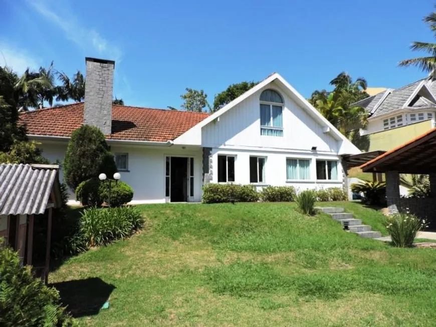 Foto 1 de Casa de Condomínio com 3 Quartos à venda, 400m² em Granja Viana, Carapicuíba