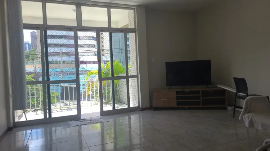 Foto 1 de Apartamento com 3 Quartos à venda, 110m² em Pituba, Salvador