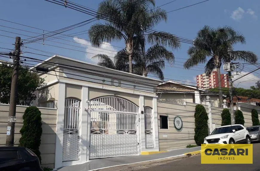 Foto 1 de Casa de Condomínio com 3 Quartos à venda, 115m² em Vila Scarpelli, Santo André