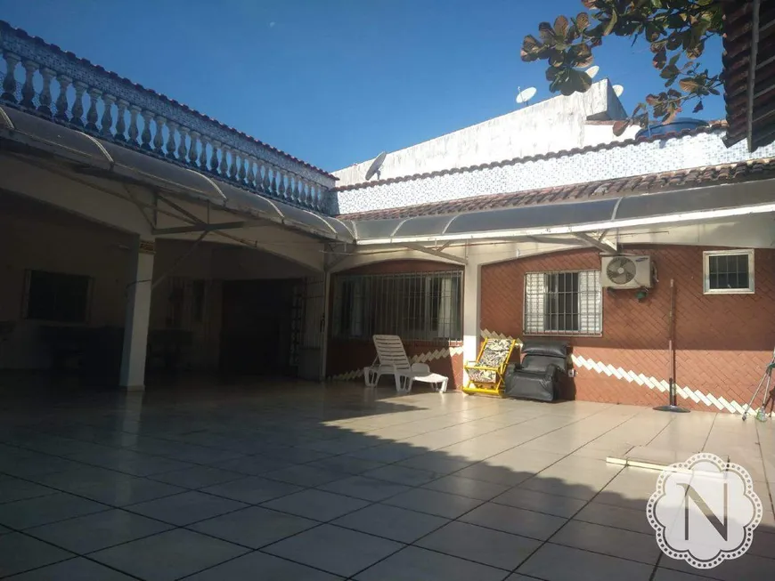 Foto 1 de Casa com 3 Quartos à venda, 156m² em Vila Loty, Itanhaém