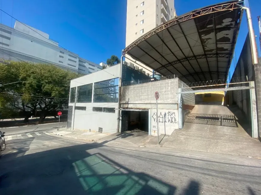 Foto 1 de Galpão/Depósito/Armazém para alugar, 380m² em Vila Mazzei, São Paulo