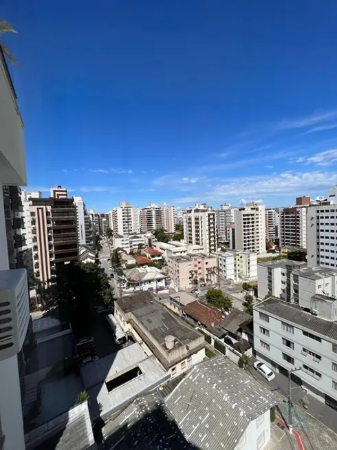 Foto 1 de Apartamento com 4 Quartos à venda, 139m² em Beira Mar, Florianópolis