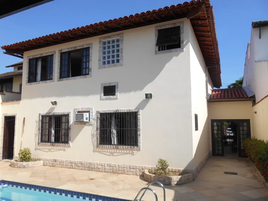 Foto 1 de Casa de Condomínio com 4 Quartos à venda, 330m² em Freguesia- Jacarepaguá, Rio de Janeiro