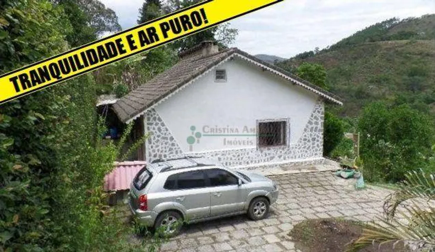 Foto 1 de Casa com 4 Quartos à venda, 200m² em Pessegueiros, Teresópolis