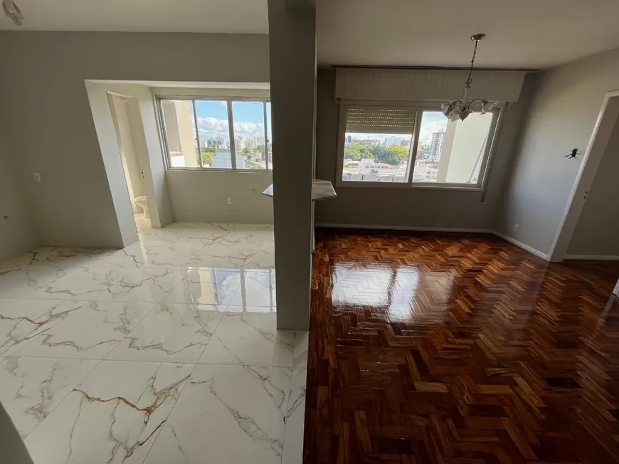 Foto 1 de Apartamento com 2 Quartos à venda, 77m² em Centro, Canoas