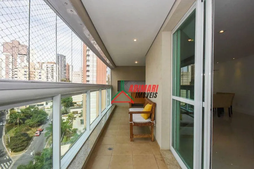 Foto 1 de Apartamento com 3 Quartos à venda, 193m² em Vila Suzana, São Paulo