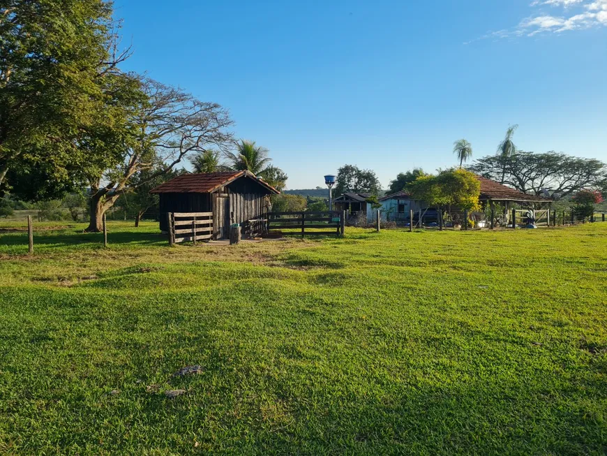 Foto 1 de Fazenda/Sítio com 1 Quarto à venda, 3720000m² em Zona Rural, Terenos
