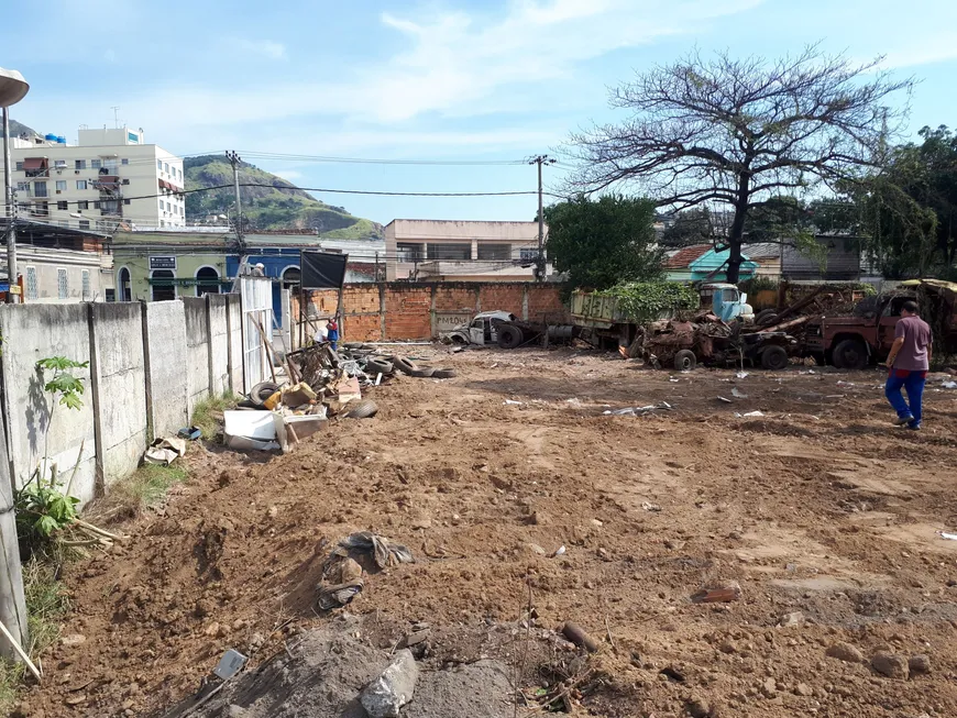 Foto 1 de Lote/Terreno à venda, 2450m² em Piedade, Rio de Janeiro