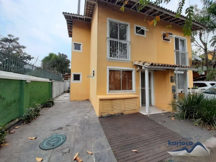 Foto 1 de Casa de Condomínio com 2 Quartos à venda, 62m² em Taquara, Rio de Janeiro