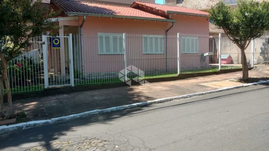 Foto 1 de Casa com 3 Quartos à venda, 230m² em Centro, Canoas