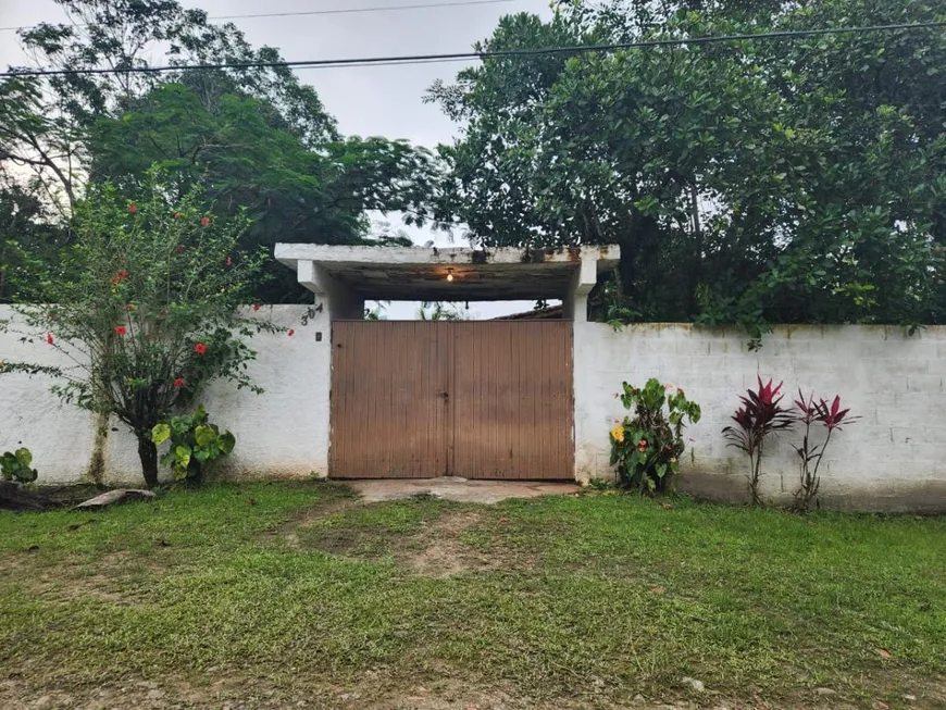 Foto 1 de Fazenda/Sítio com 3 Quartos à venda, 150m² em Jardim Coronel, Itanhaém