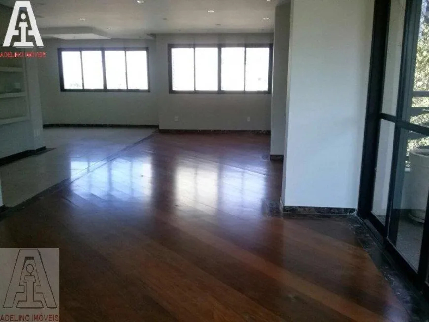 Foto 1 de Apartamento com 3 Quartos para alugar, 220m² em Jardim da Saude, São Paulo