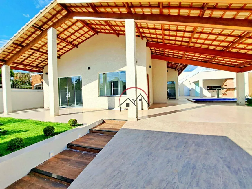 Foto 1 de Casa com 4 Quartos à venda, 250m² em Parque Balneario Oasis , Peruíbe